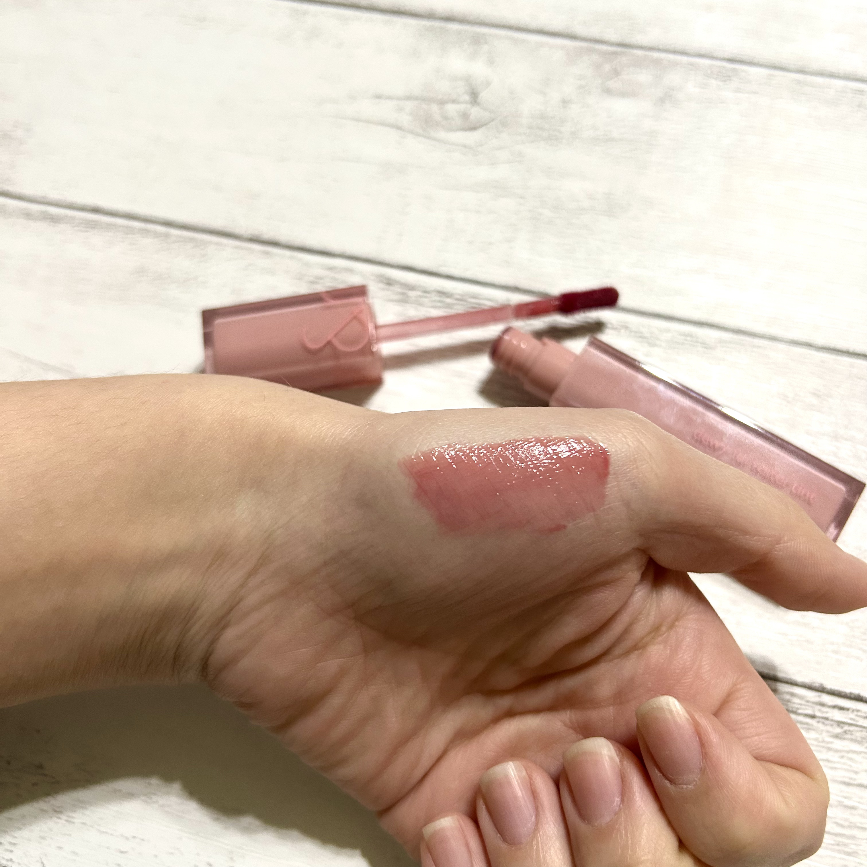 デュイフルウォーターティント<ミルクグロッサリー> 13 CUSTARD MAUVE/rom&nd/リップティントを使ったクチコミ（2枚目）