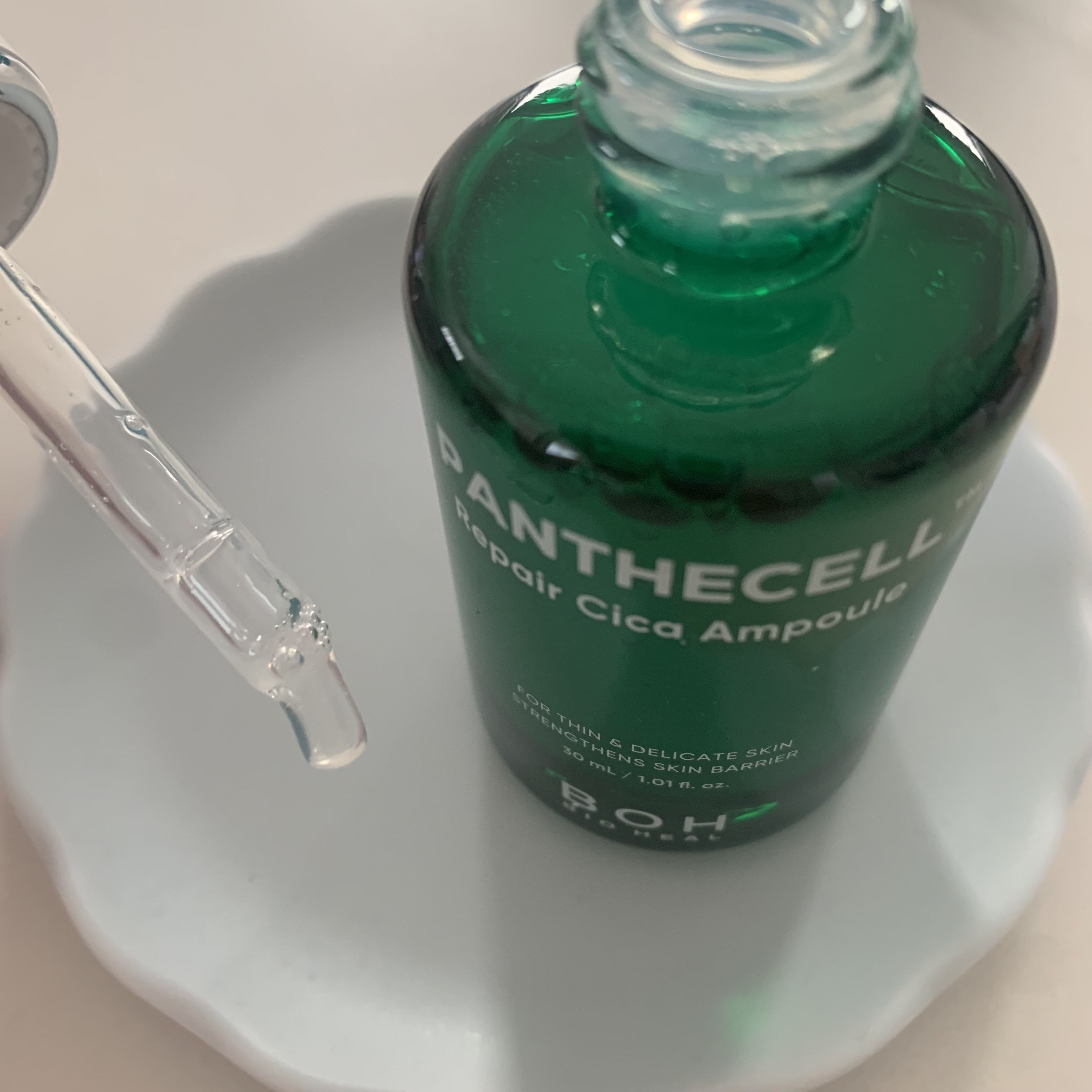 パンテセルリペアシカアンプル/BIOHEAL BOH/美容液を使ったクチコミ（2枚目）