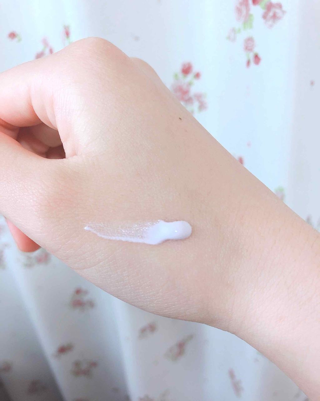 スキンアクア トーンアップUVエッセンス/スキンアクア/日焼け止めクリームを使ったクチコミ(2枚目)