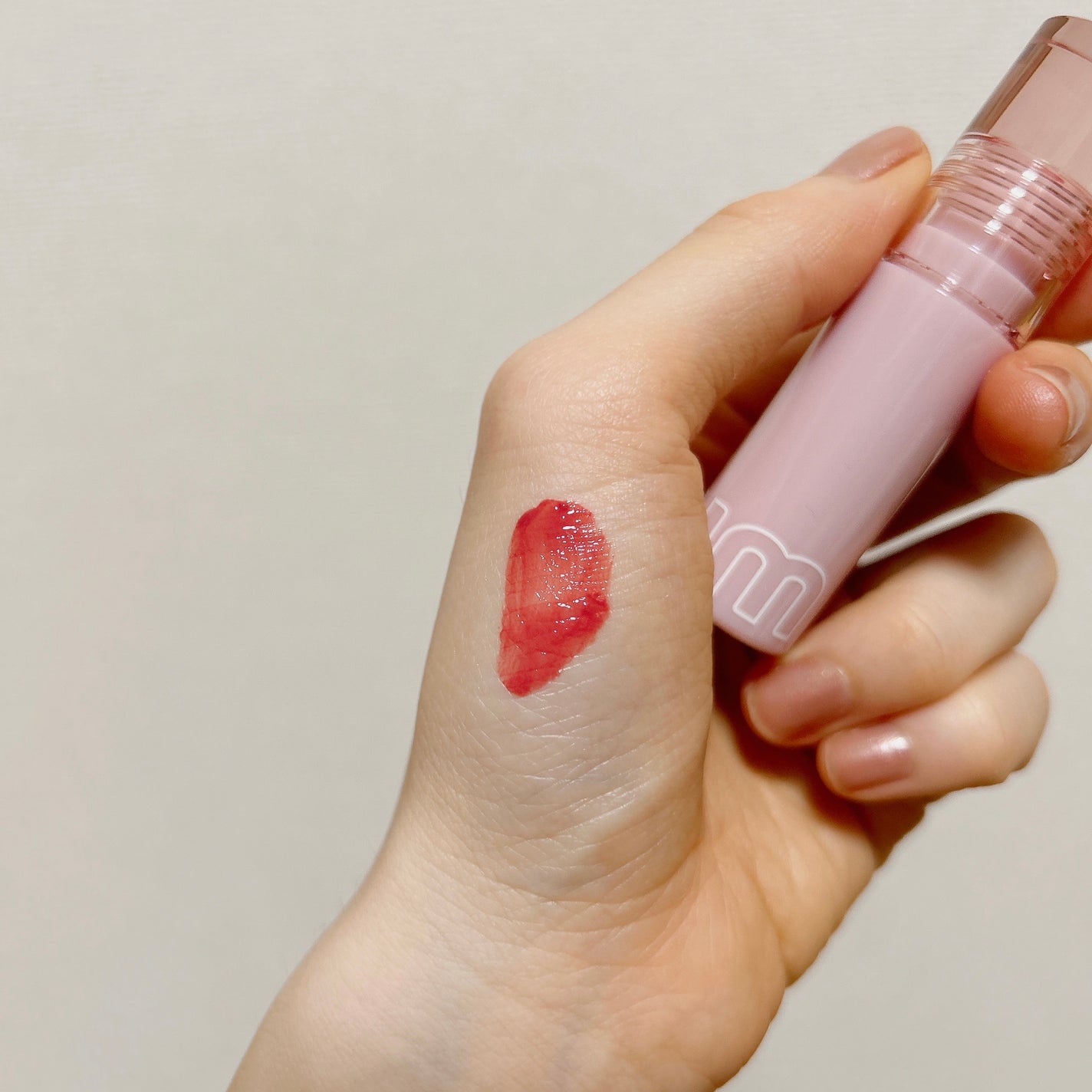 ミニュム バブリップ ジューシーティント/minum/リップティントを使ったクチコミ(2枚目)