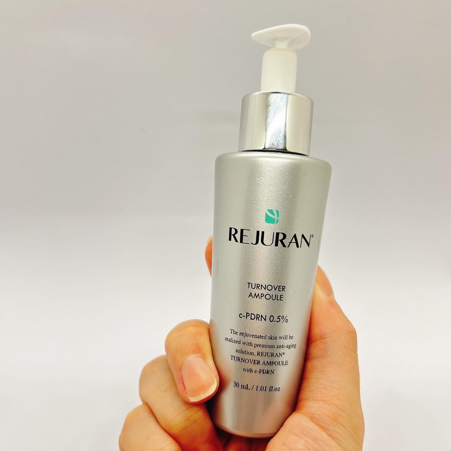 REJURAN ターンオーバーアンプル 30ml/REJURAN COSMETICS/美容液を使ったクチコミ（3枚目）