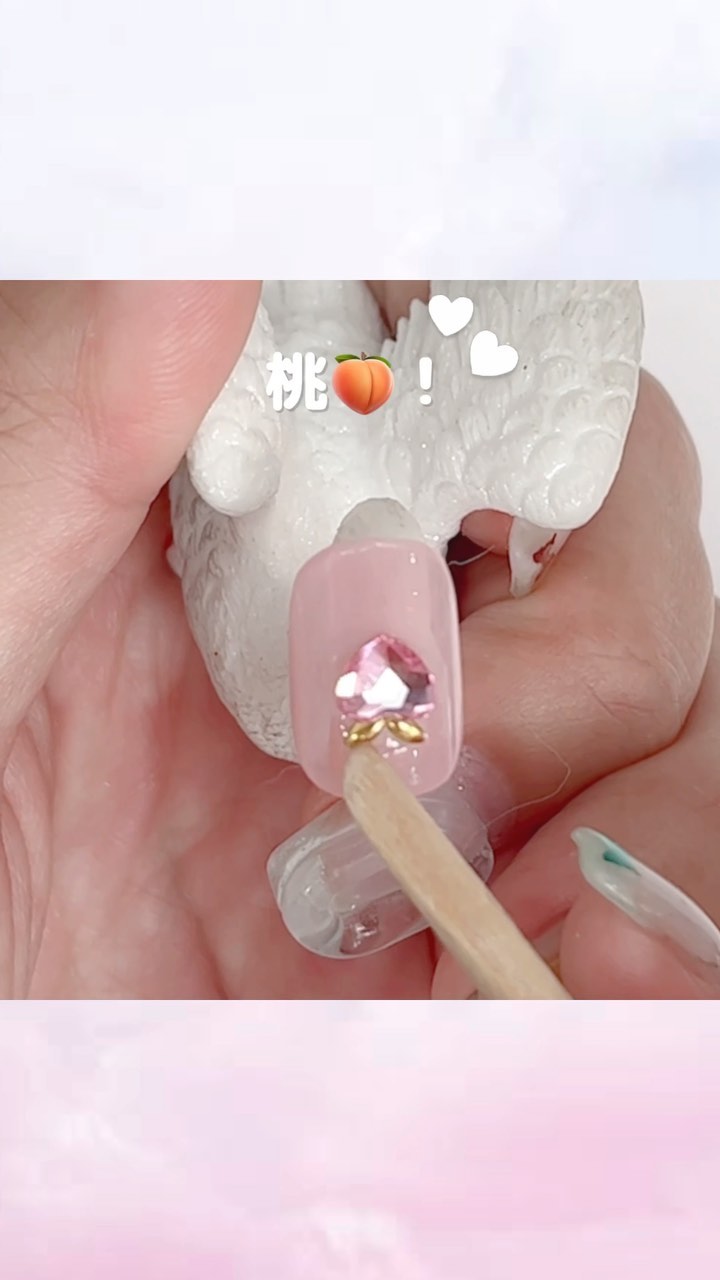 #ネイル,#桃ネイルのネイルデザイン