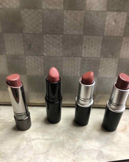 プレンティ オブ パウト プランピング リップスティック/M・A・C/口紅を使ったクチコミ(1枚目)