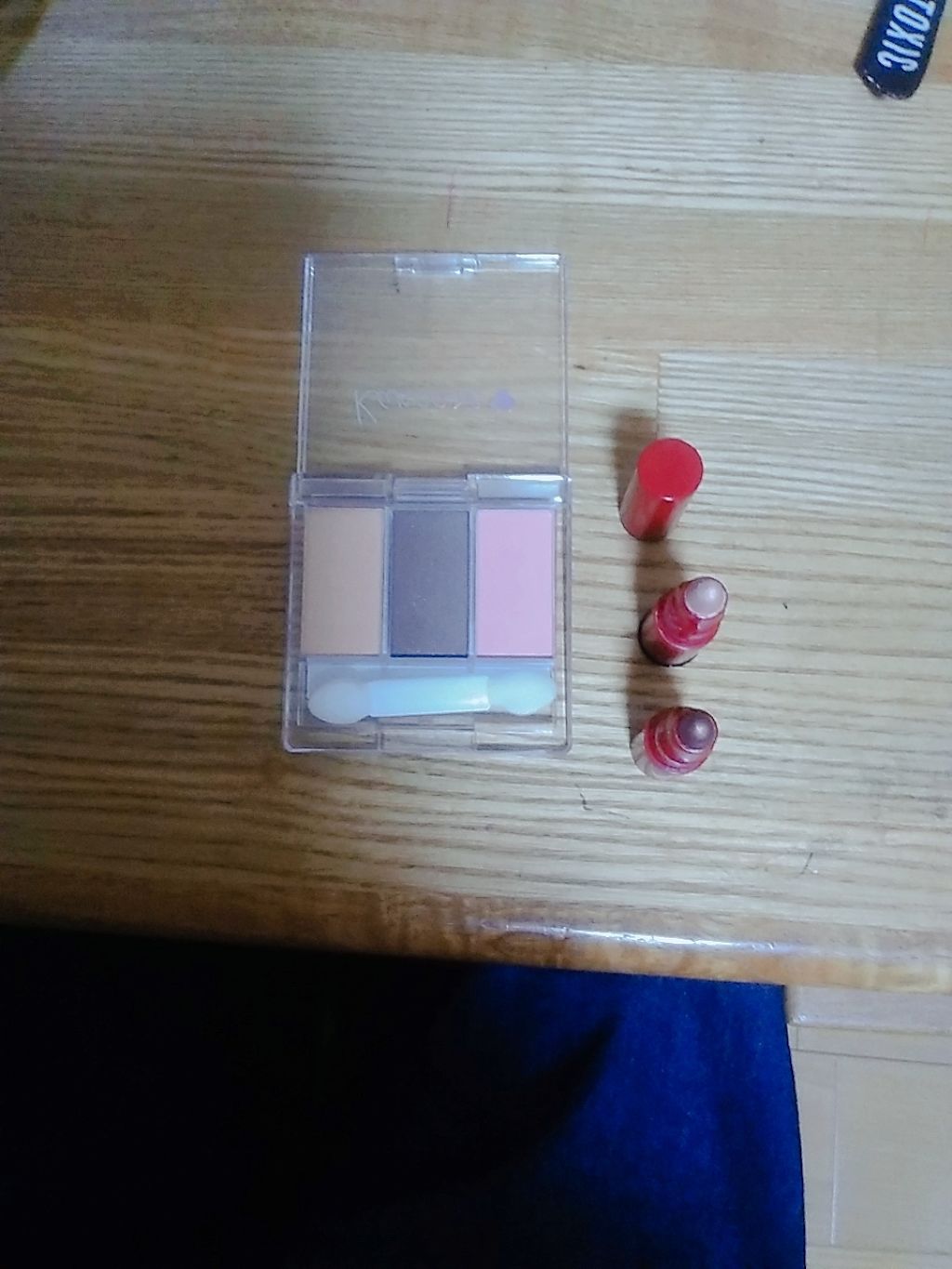 プチクレヨンアイシャドー ミニセット/インテグレート/スティックアイシャドウを使ったクチコミ（2枚目）