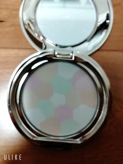 マルチカラーフェイスパウダー/Dolly Angel/プレストパウダーを使ったクチコミ(5枚目)