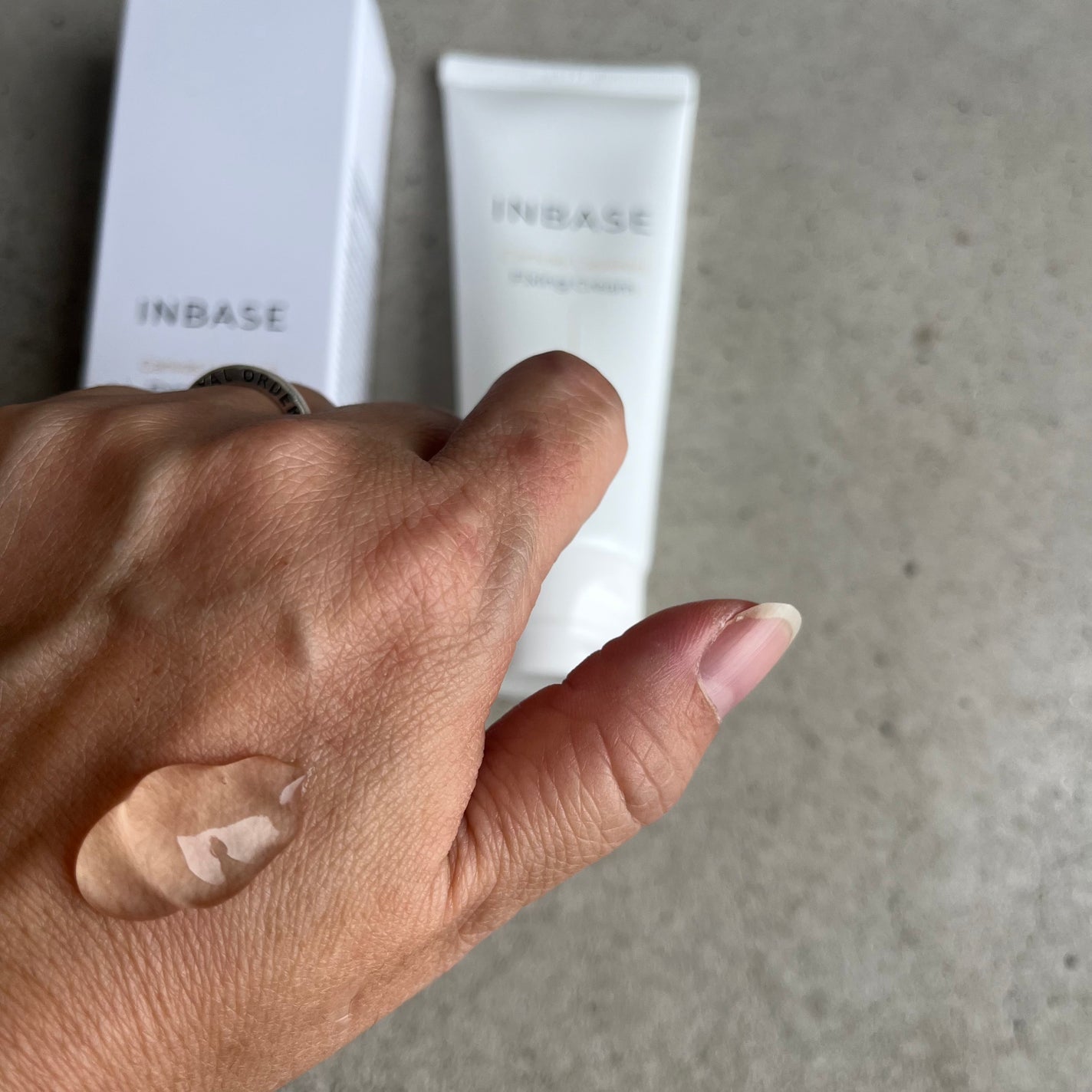 キャンバスレイヤードフィクシングクリーム /INBASE/フェイスクリームを使ったクチコミ(2枚目)