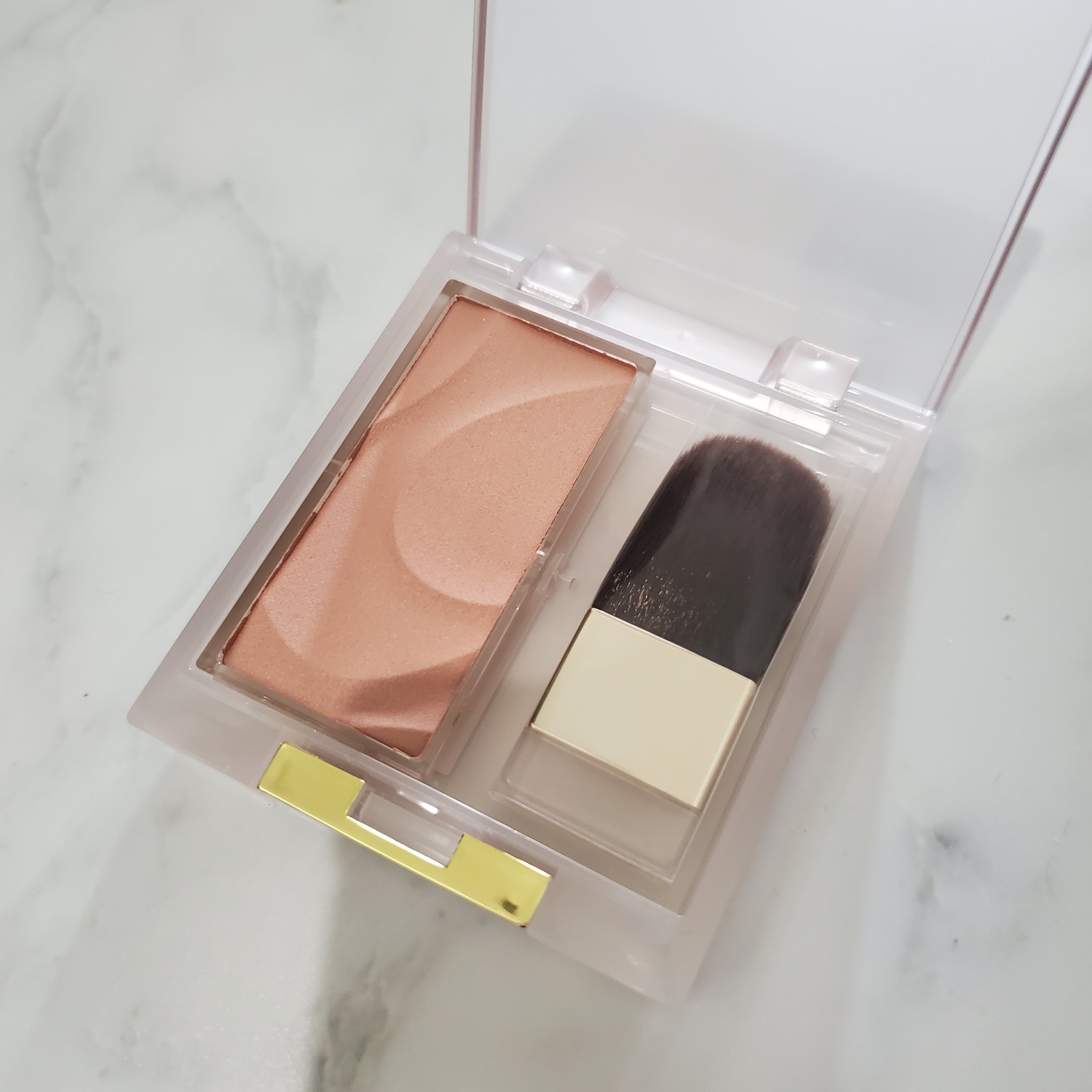 シームレストーン ブラッシュ/excel/パウダーチークを使ったクチコミ（2枚目）