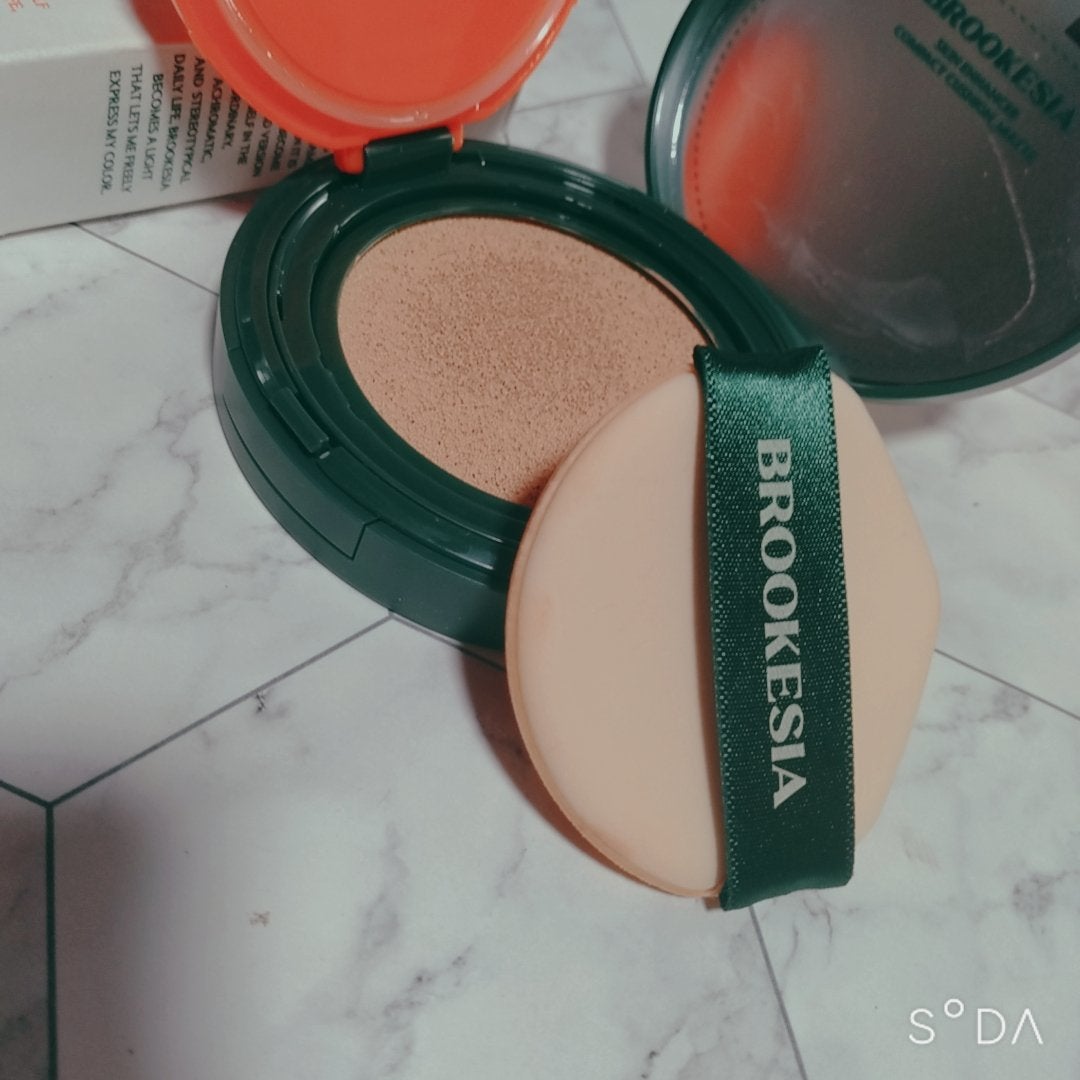 スキンエンハンサー コンパクト クッション (マット)/BROOKESIA/クッションファンデーションを使ったクチコミ(2枚目)