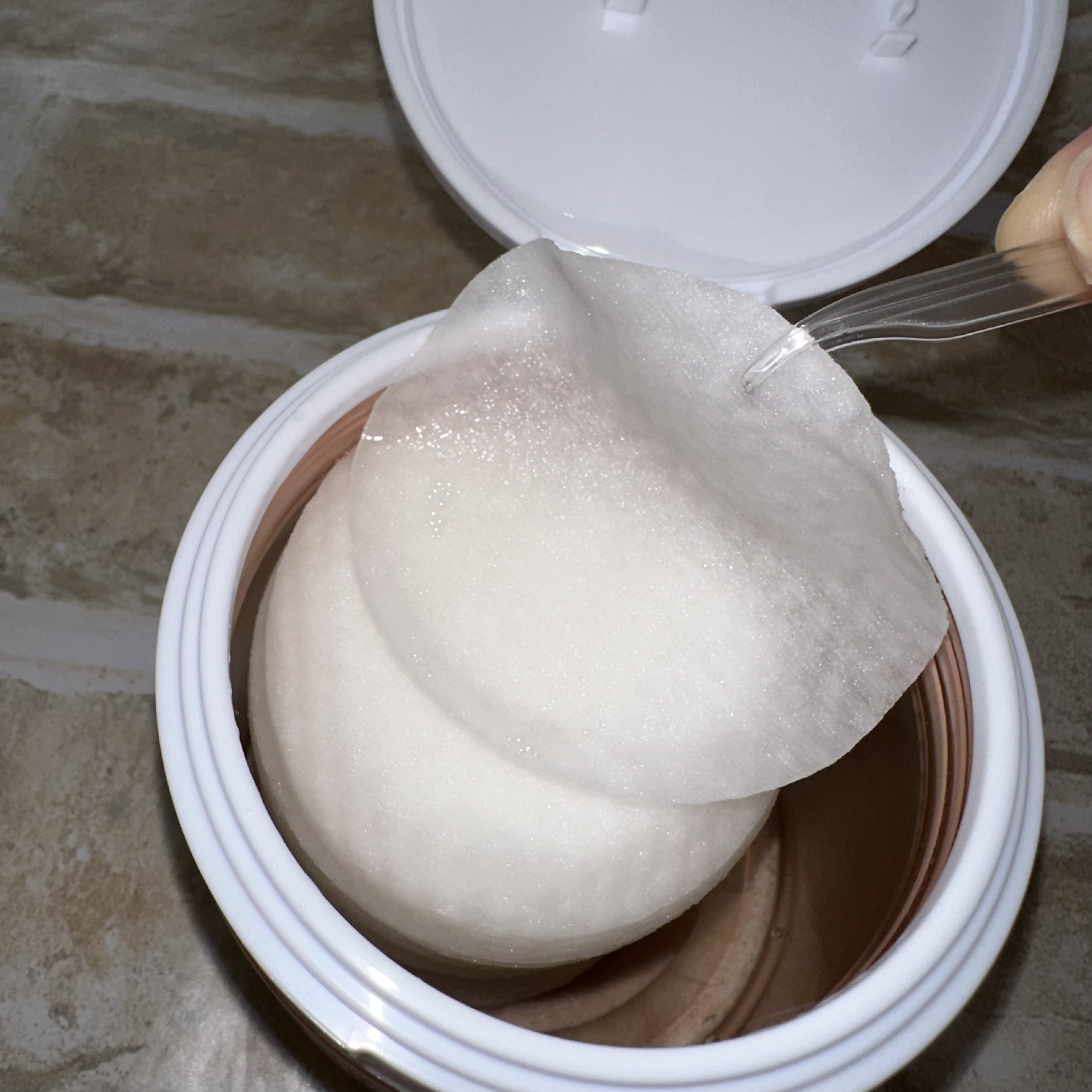 4番 毛穴ゼロたまご肌トナーパッド/numbuzin/トナーパッドを使ったクチコミ（3枚目）