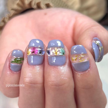 ぴよこれいと あうるす on LIPS 「べっこう✖︎マーブル粘土。お花のポッコリ🌸チグハグネイル💅今日..」(5枚目)