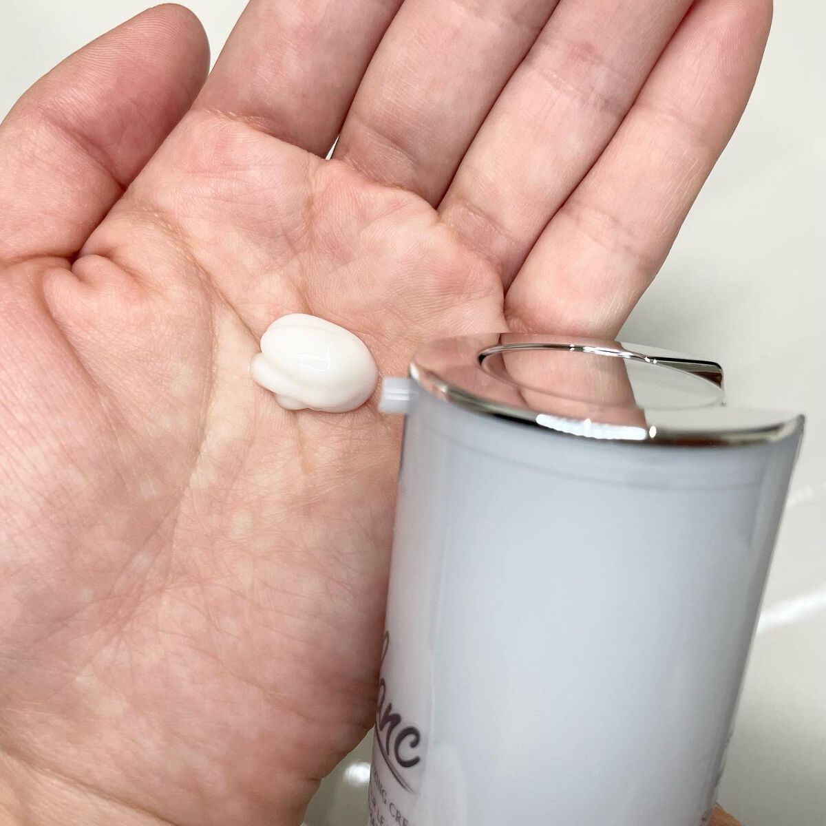 マジックカタツムリクリーム/ブラン/フェイスクリームを使ったクチコミ(2枚目)