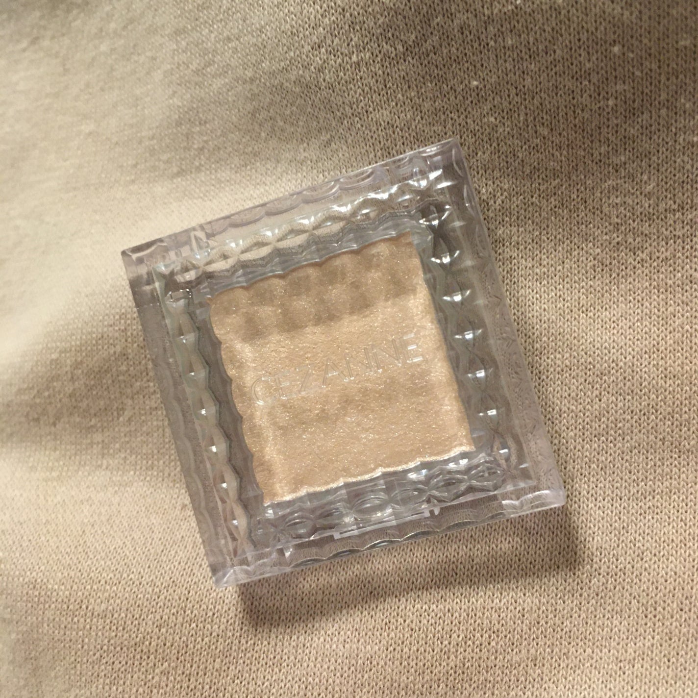 シングルカラーアイシャドウ/CEZANNE/単色アイシャドウを使ったクチコミ(1枚目)