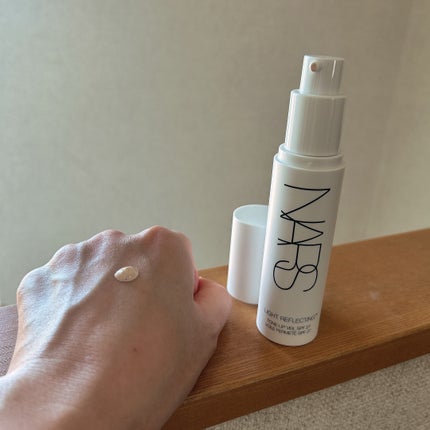 ライトリフレクティング トーンアップヴェール/NARS/化粧下地を使ったクチコミ(2枚目)