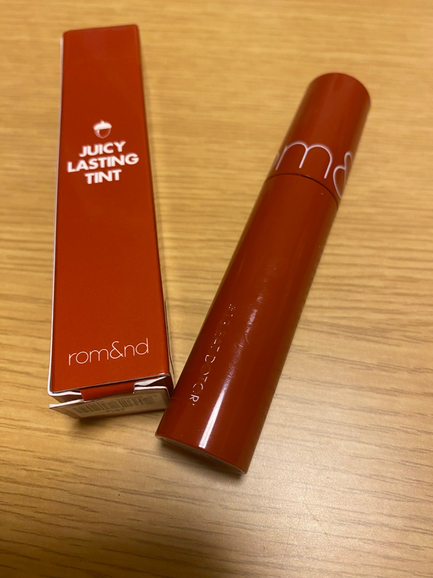 ジューシーラスティングティント/rom&nd/リップティントを使ったクチコミ(1枚目)