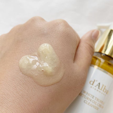 ホワイトトリュフリターンオイルクリームクレンザー/ダルバ/クレンジングを使ったクチコミ(4枚目)