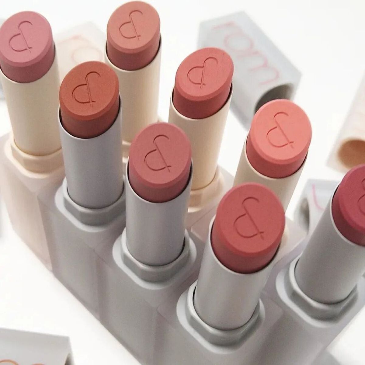 ゼロマットリップスティック/rom&nd/口紅を使ったクチコミ(2枚目)