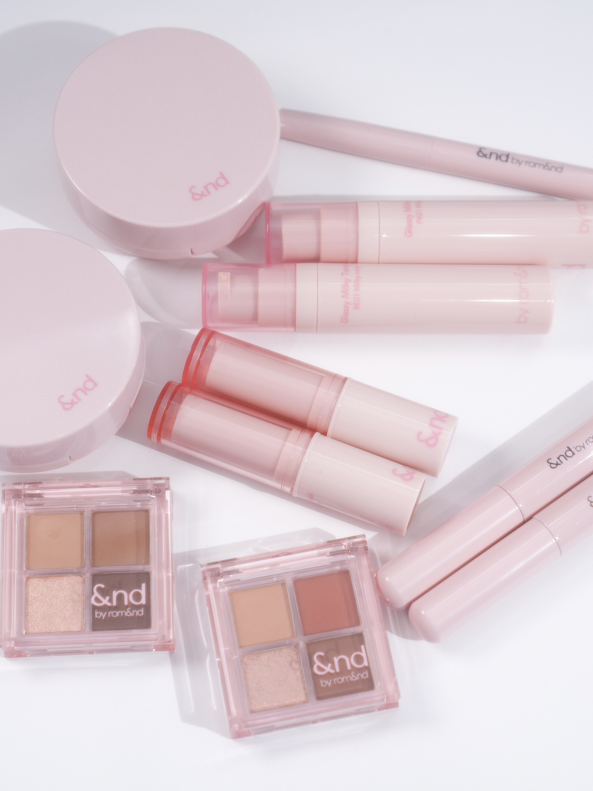 アンドバイロムアンド　メロウマットクッション/&nd by rom&nd/クッションファンデーションを使ったクチコミ（2枚目）