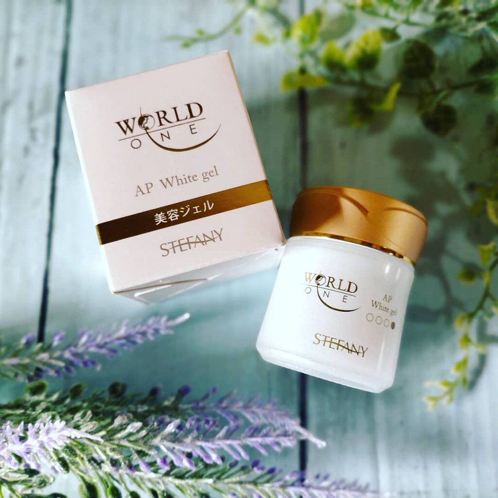 WORLD ONE アクティブパワーホワイトジェル/ステファニー/フェイスクリームを使ったクチコミ（1枚目）