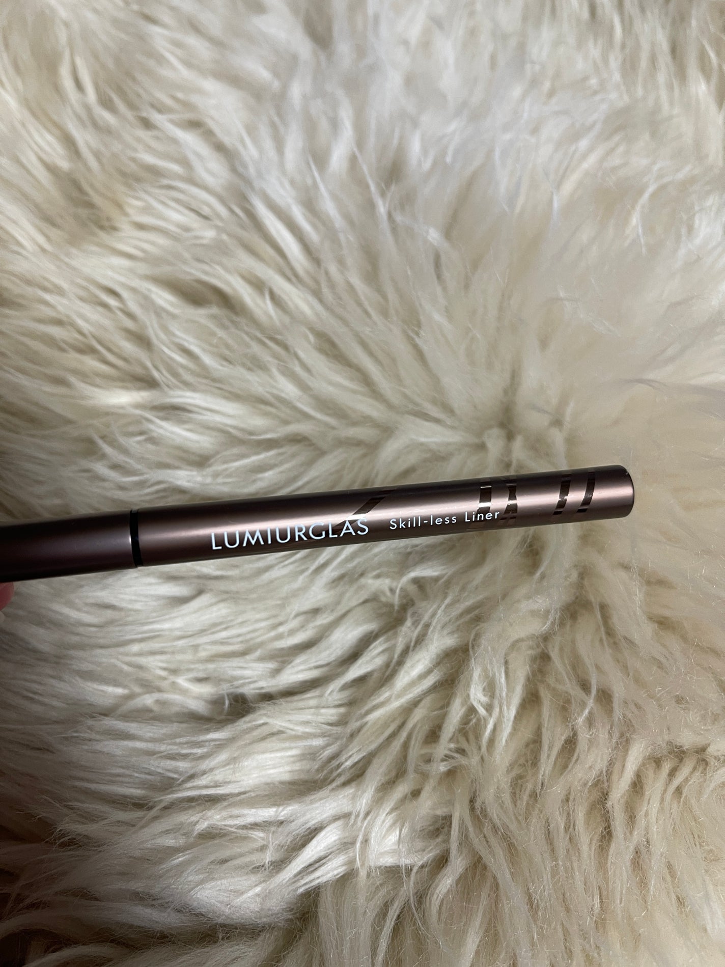 スキルレスライナー/LUMIURGLAS/リキッドアイライナーを使ったクチコミ(1枚目)