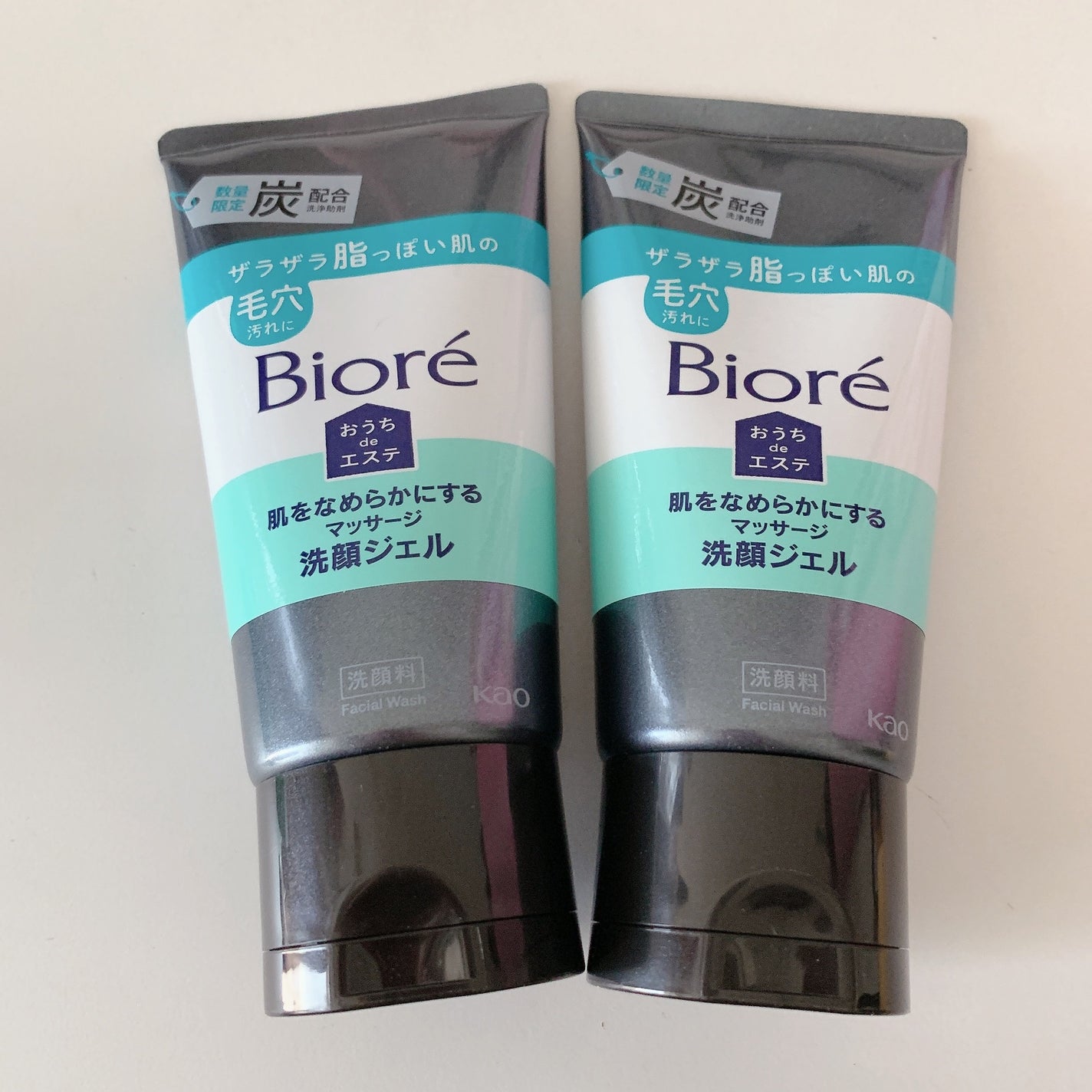 おうちdeエステ 肌をなめらかにするマッサージ洗顔ジェル 炭/ビオレ/その他洗顔料を使ったクチコミ(1枚目)