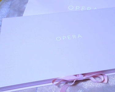  #OPERA さんのリニューアルイベントに当選したので行ってきました。

作っている人たちのリップティントへの想いがたくさん感じられるイベントでした。

とても洗練された空間で、リニューアル、再スター