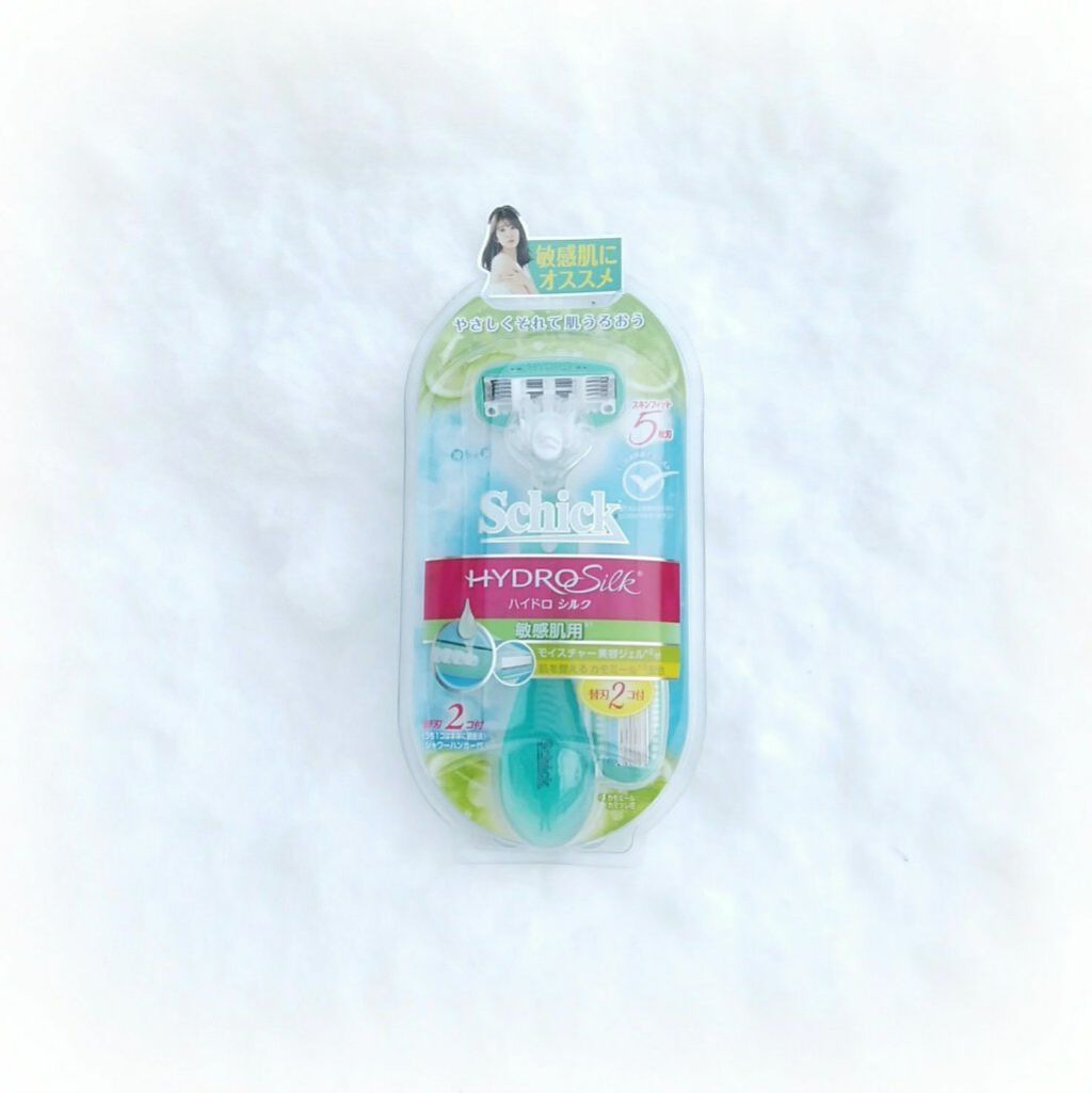 ハイドロシルク 敏感肌用 ホルダー （刃付き＋替刃１コ）/ハイドロシルク/シェーバーを使ったクチコミ（1枚目）