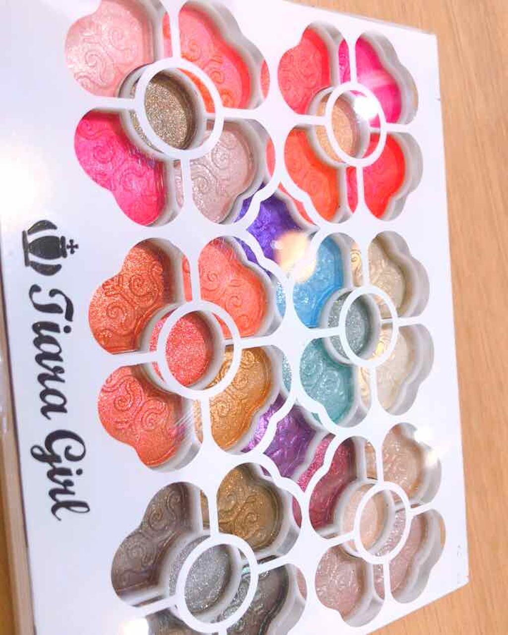 アイカラーパレット/ティアラガール/アイシャドウパレットを使ったクチコミ（2枚目）