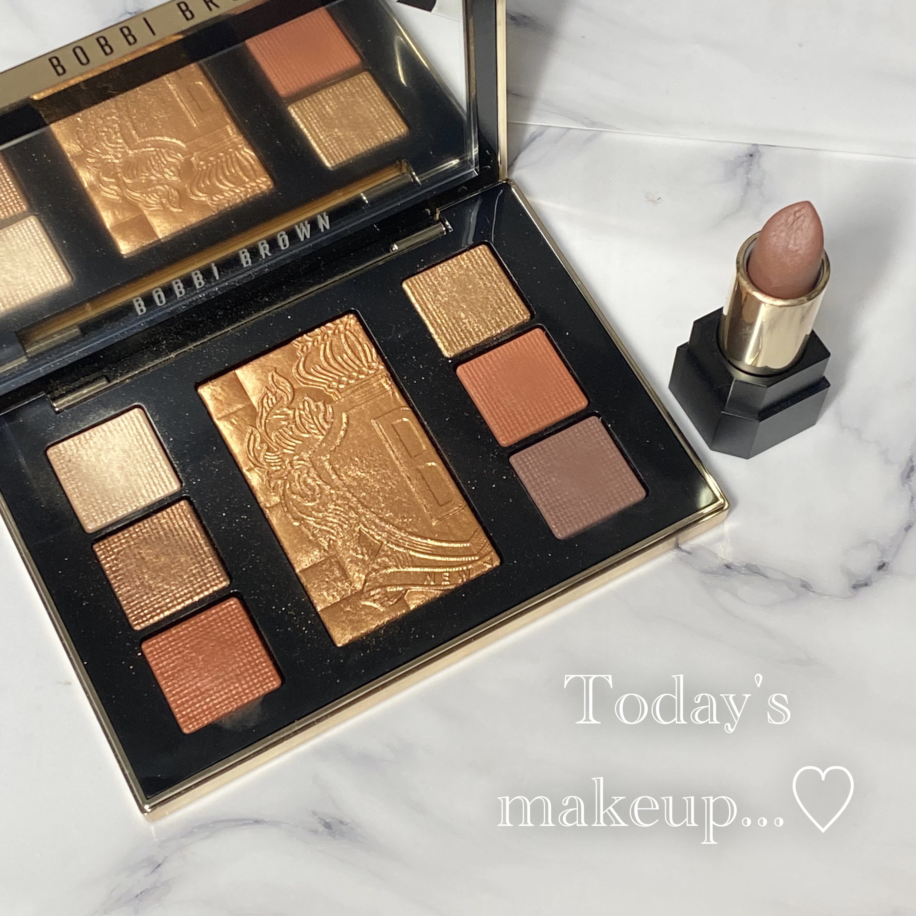 リュクス アイ & チーク パレット/BOBBI BROWN/アイシャドウパレットを使ったクチコミ（1枚目）