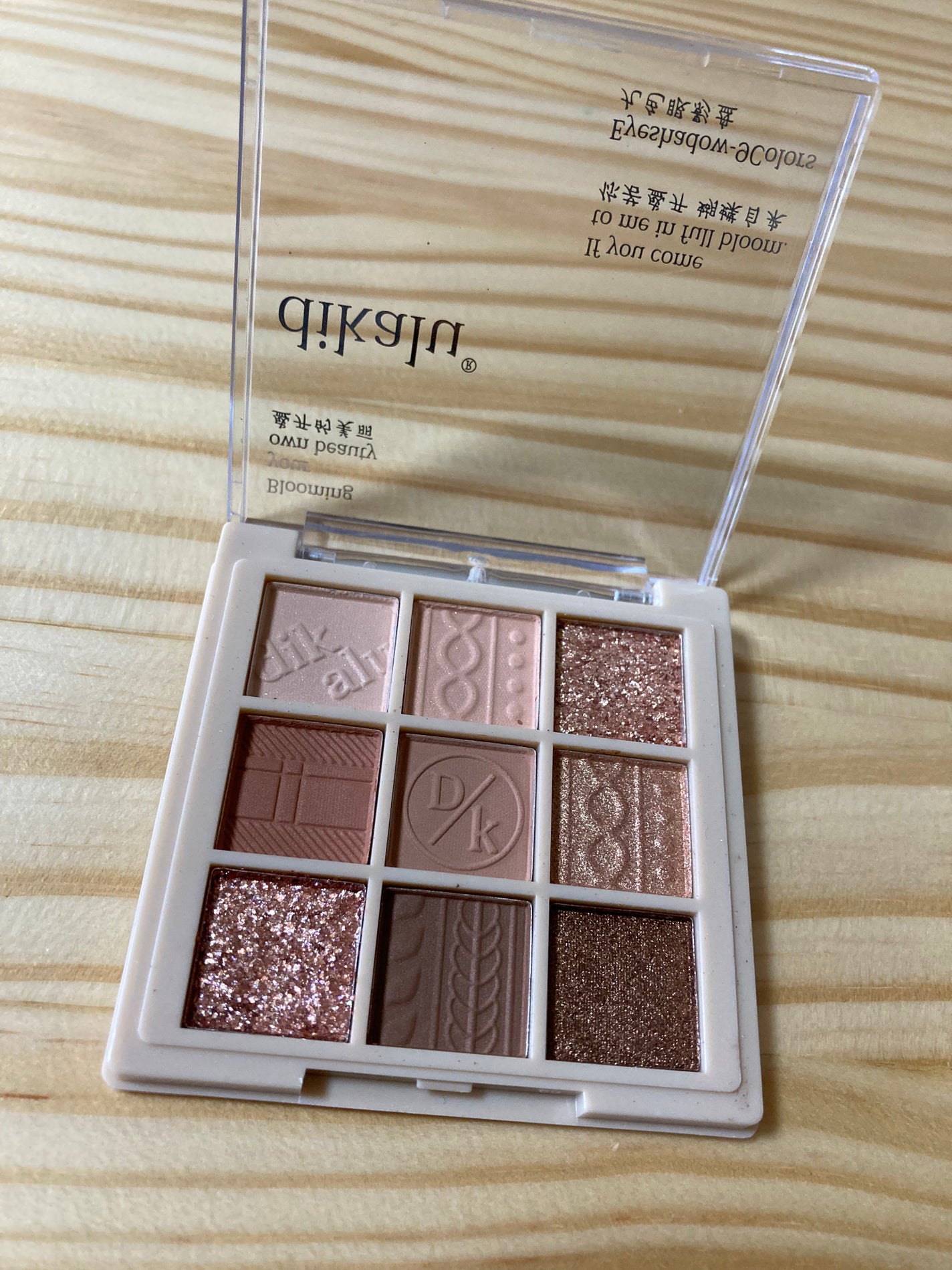 みつき( 'ω')フォロバ on LIPS 「SHEINのアイシャドウ✨色が可愛くて購入ʕ◦`꒳´◦ʔ394..」(2枚目)