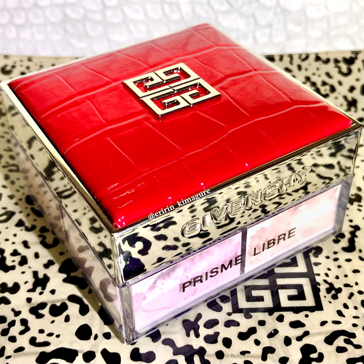 プリズム・リーブル プリズム・リーブル（レッドコレクション）/GIVENCHY/ルースパウダーを使ったクチコミ（2枚目）