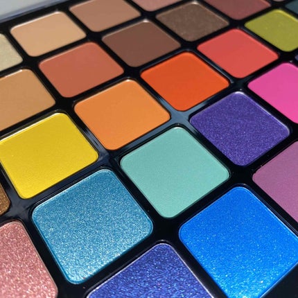 モダン ドリーマー シャドウ パレット/NYX Professional Makeup/アイシャドウパレットを使ったクチコミ(1枚目)