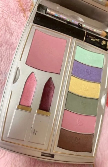 LANCOME イプノ パレット(旧)のクチコミ「数年前に購入したLANCOME(ランコム)の
便利なパレット🎨です。
アイライナー
マスカラ.....」(2枚目)