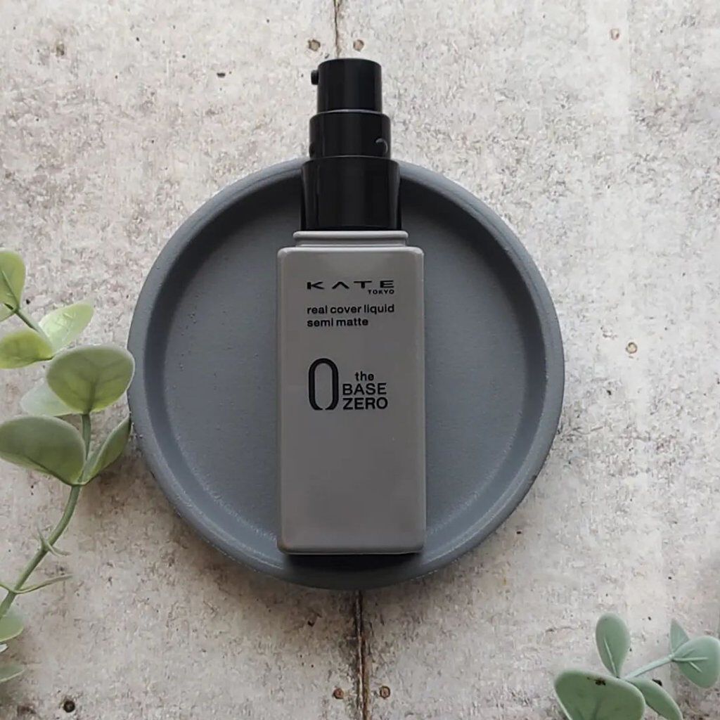 リアルカバーリキッド（セミマット）/KATE/リキッドファンデーションを使ったクチコミ（2枚目）