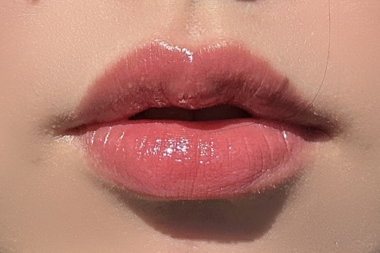 ジェリー ティント リップカラー 007  トロピカル グアバ/REVLON/リップティントを使ったクチコミ（1枚目）