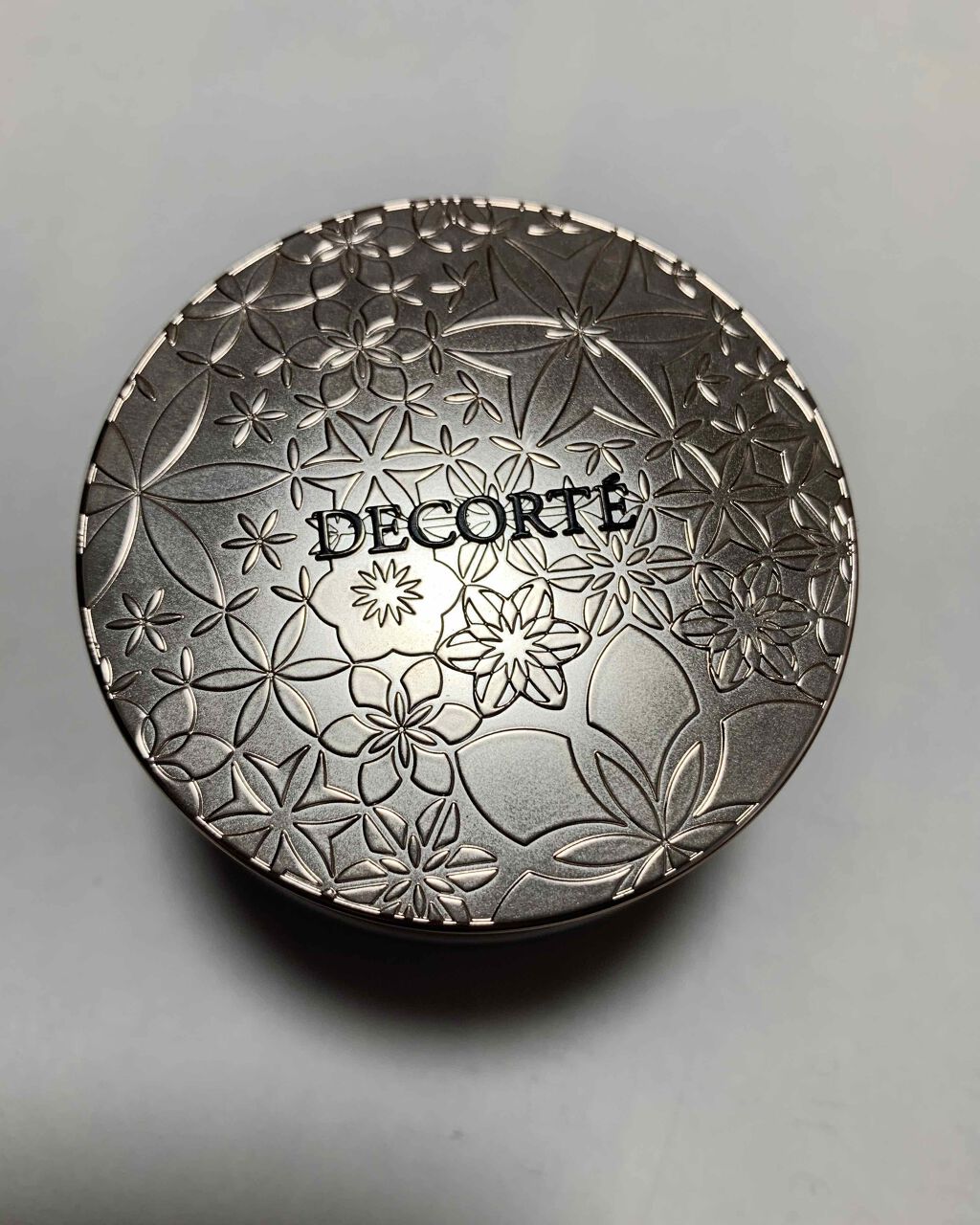 フェイスパウダー/DECORTÉ/ルースパウダーを使ったクチコミ(1枚目)