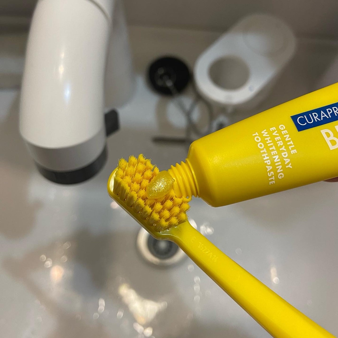 クラプロックスビーユー 歯ブラシ+歯みがきパック ピーチ+アプリコット/CURAPROX/歯磨き粉を使ったクチコミ(5枚目)