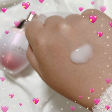 サクラエ（sakuraé）  ダブルアクションセラムのクチコミ「サクラエ
ダブルアクションセラム

洗顔後すぐに使用する美白美容液💕
メラニンの生成抑制と排出.....」（2枚目）