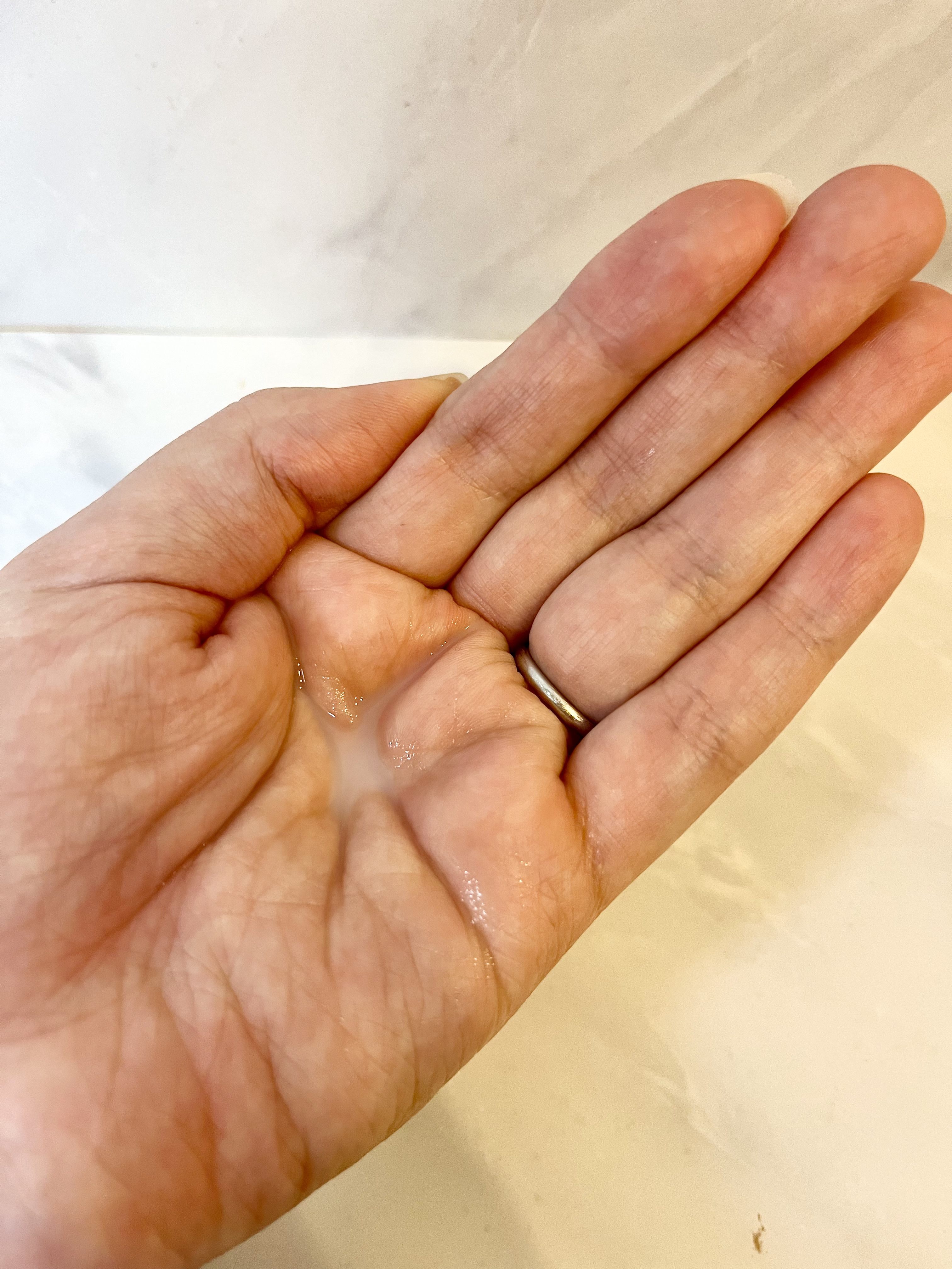 DW-EGF CREAM PRESSOME/Easydew/フェイスクリームを使ったクチコミ（2枚目）