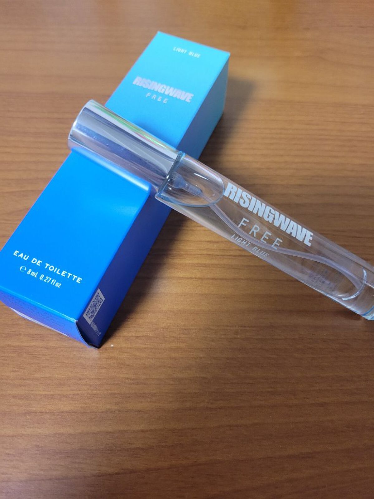 ライジングウェーブ フリー ライトブルー オードトワレ MINI/ライジングウェーブ/香水(レディース)を使ったクチコミ（1枚目）