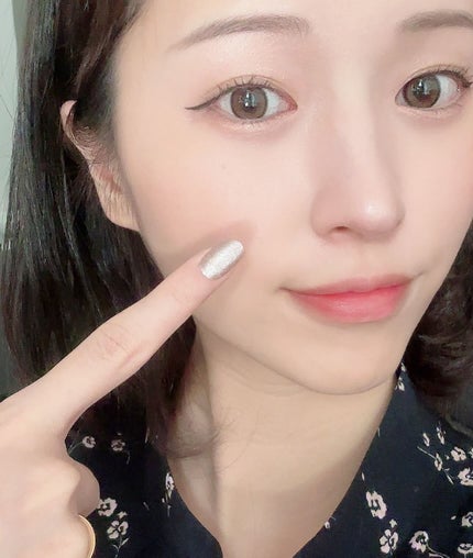 ストロビングフェイスキューブ/TWO SLASH FOUR/ハイライトを使ったクチコミ(6枚目)