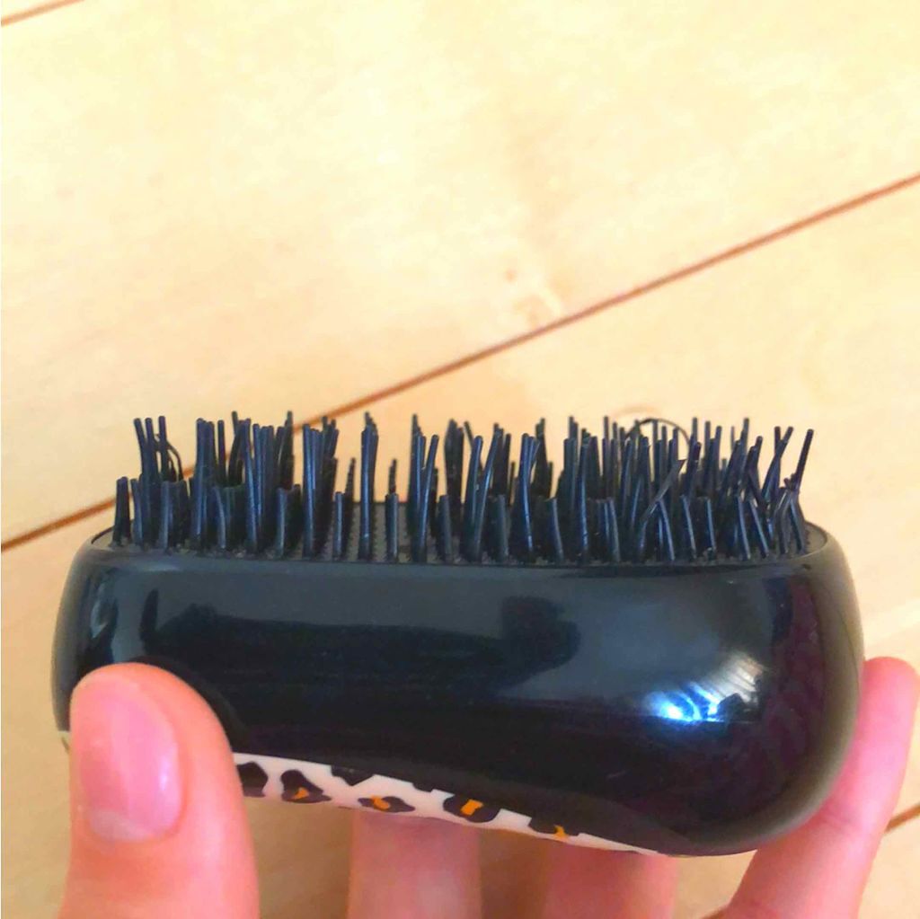 コンパクトスタイラー/TANGLE TEEZER/ヘアブラシを使ったクチコミ（2枚目）