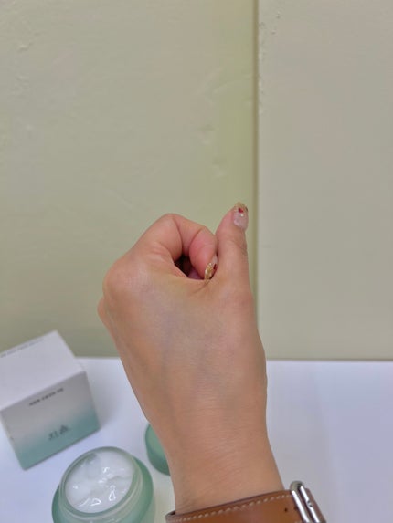 ピュアアルテミシア カーミングウォータークリーム/HANYUL(ハンユル)/フェイスクリームを使ったクチコミ(4枚目)