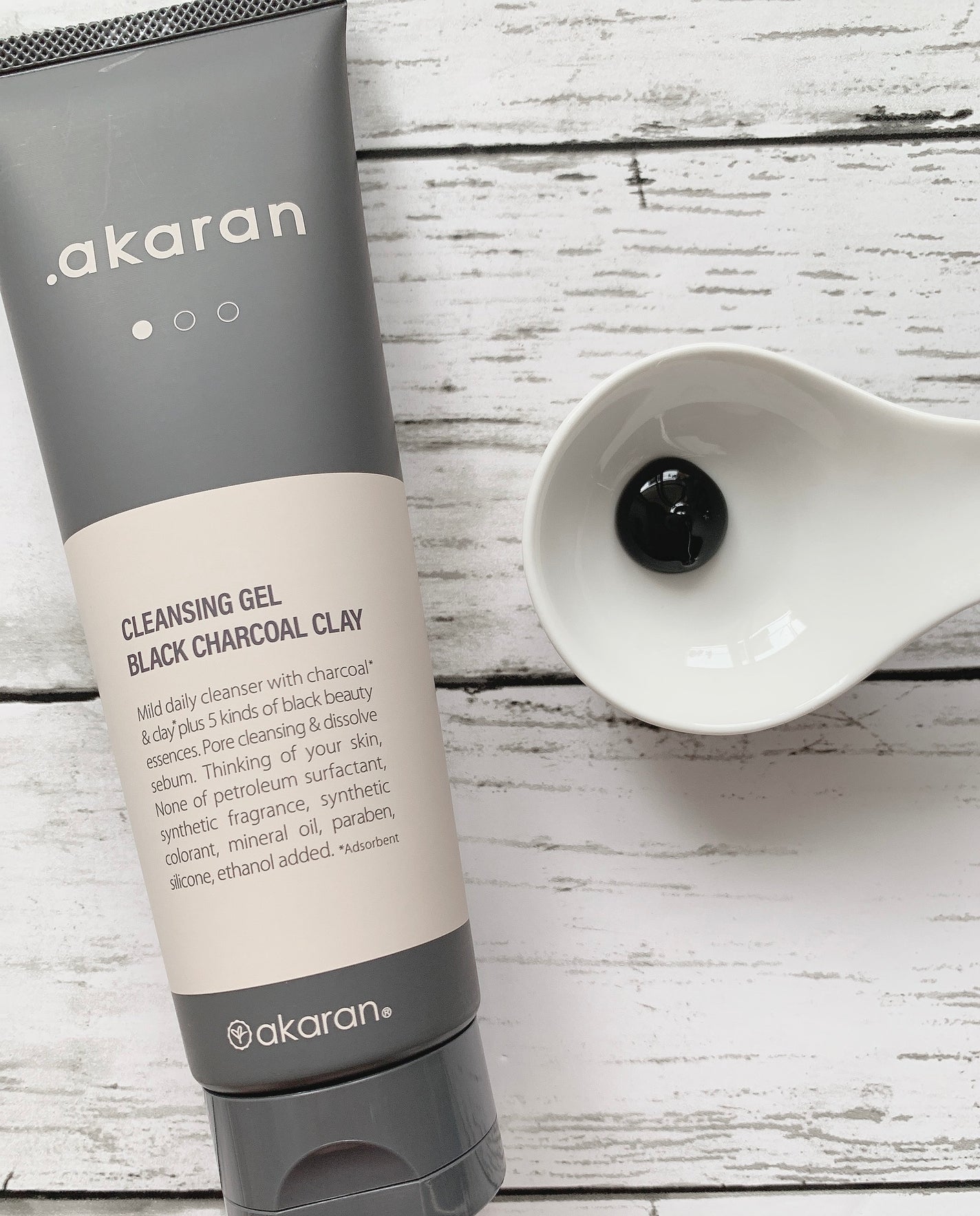 ブラックジェルクレンジング/.akaran/クレンジングジェルを使ったクチコミ(2枚目)