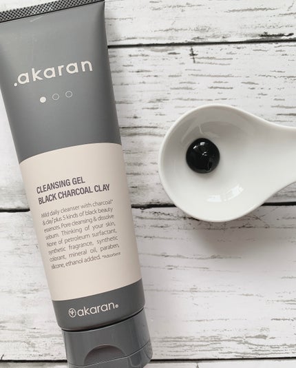 ブラックジェルクレンジング/.akaran/クレンジングジェルを使ったクチコミ(2枚目)