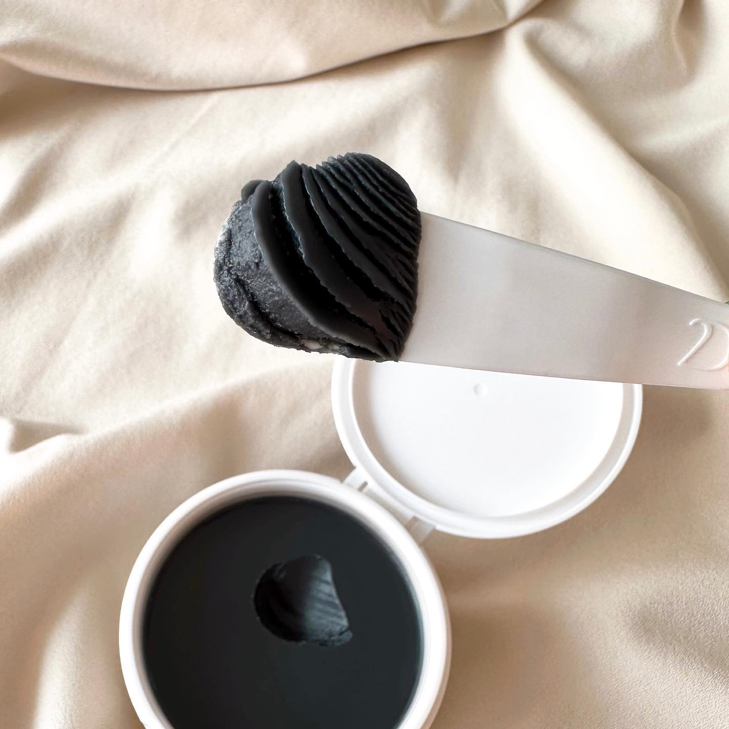 デュオ ザ クレンジングバーム ブラックリペア /DUO/クレンジングバームを使ったクチコミ（2枚目）