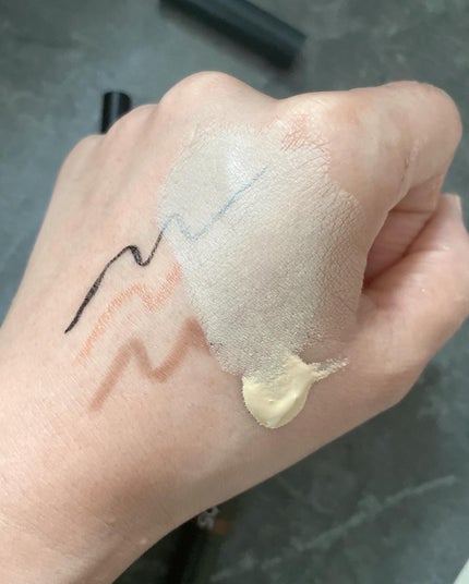 ウォーターベルベットカバーファンデーション/wakemake/リキッドファンデーションを使ったクチコミ(4枚目)