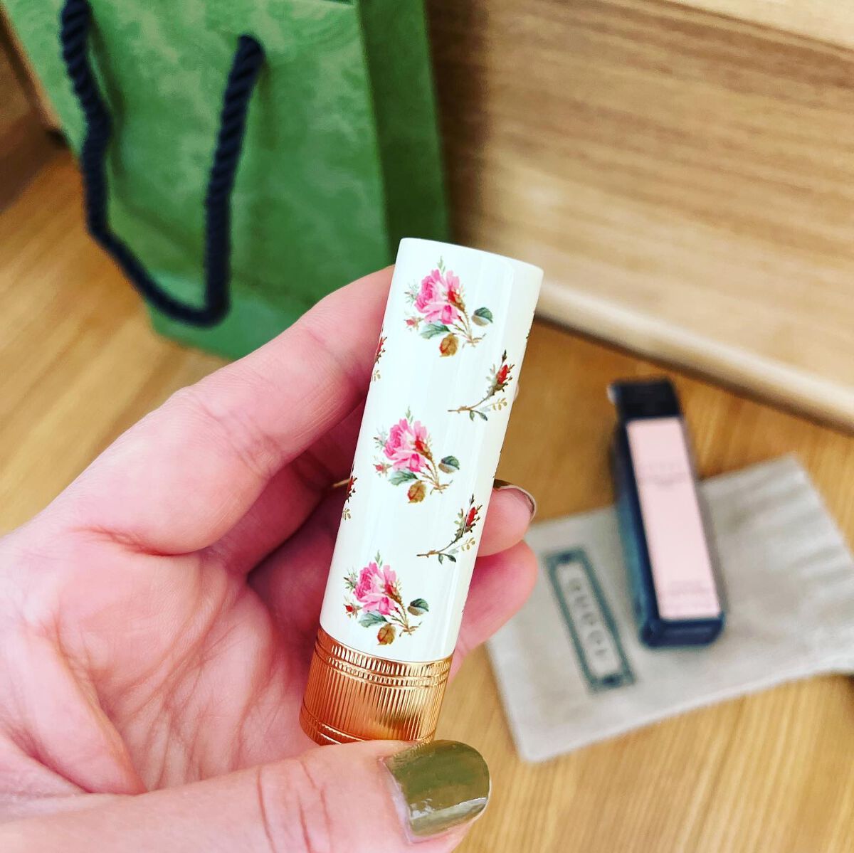 グッチ ルージュ ア レーヴル ヴォワル/GUCCI beauty/口紅を使ったクチコミ（3枚目）