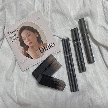 Dinto ワンバイワン ブロー ディファイナーのクチコミ「□Dinto One by One Lash Definer
401 warm black
(.....」（1枚目）