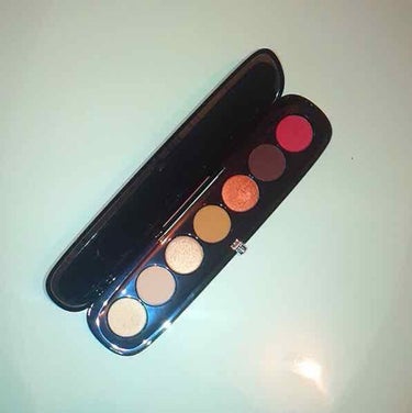 EYE-CONIC  STEEL MULTI-FINISH  EYESHADOW  PALETTE/MARC JACOBS BEAUTY/パウダーアイシャドウを使ったクチコミ（2枚目）