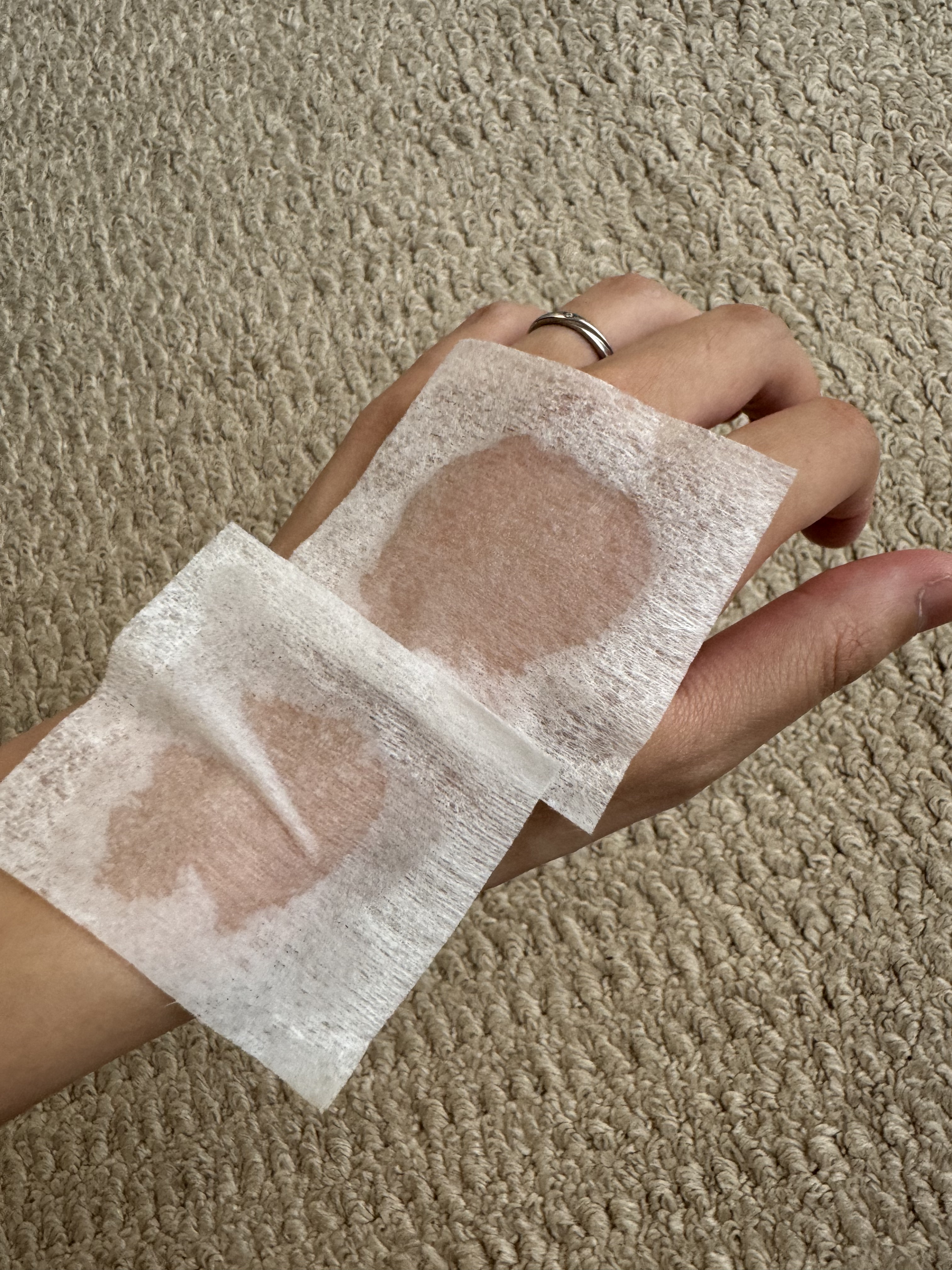 化粧コットン スリムタイプ/DAISO/拭き取り化粧水を使ったクチコミ（2枚目）